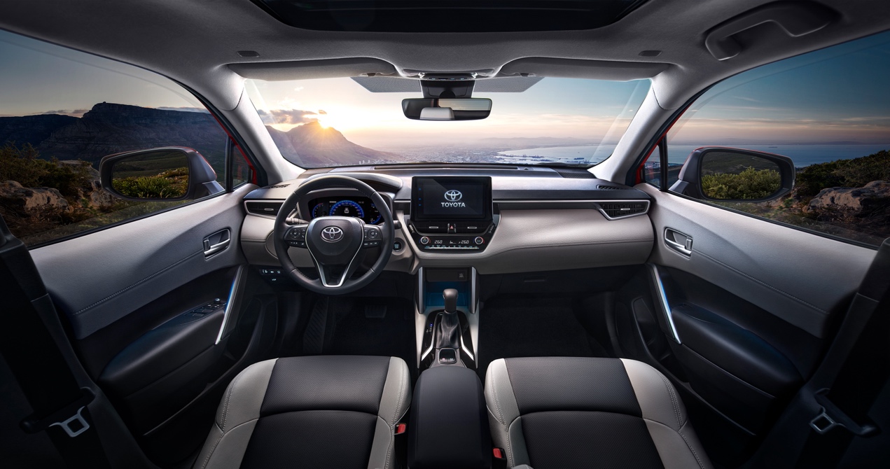 汽车的方向盘 描述已自动生成